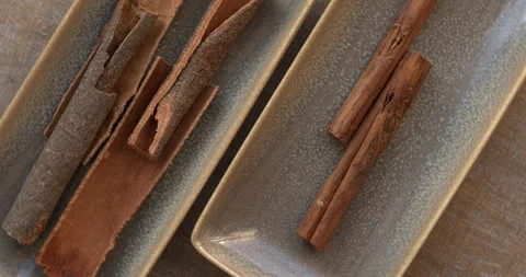 Two kind of cinnamon sticks, Dalchini and Ceylon cinnamon. Stock Footage 279921428