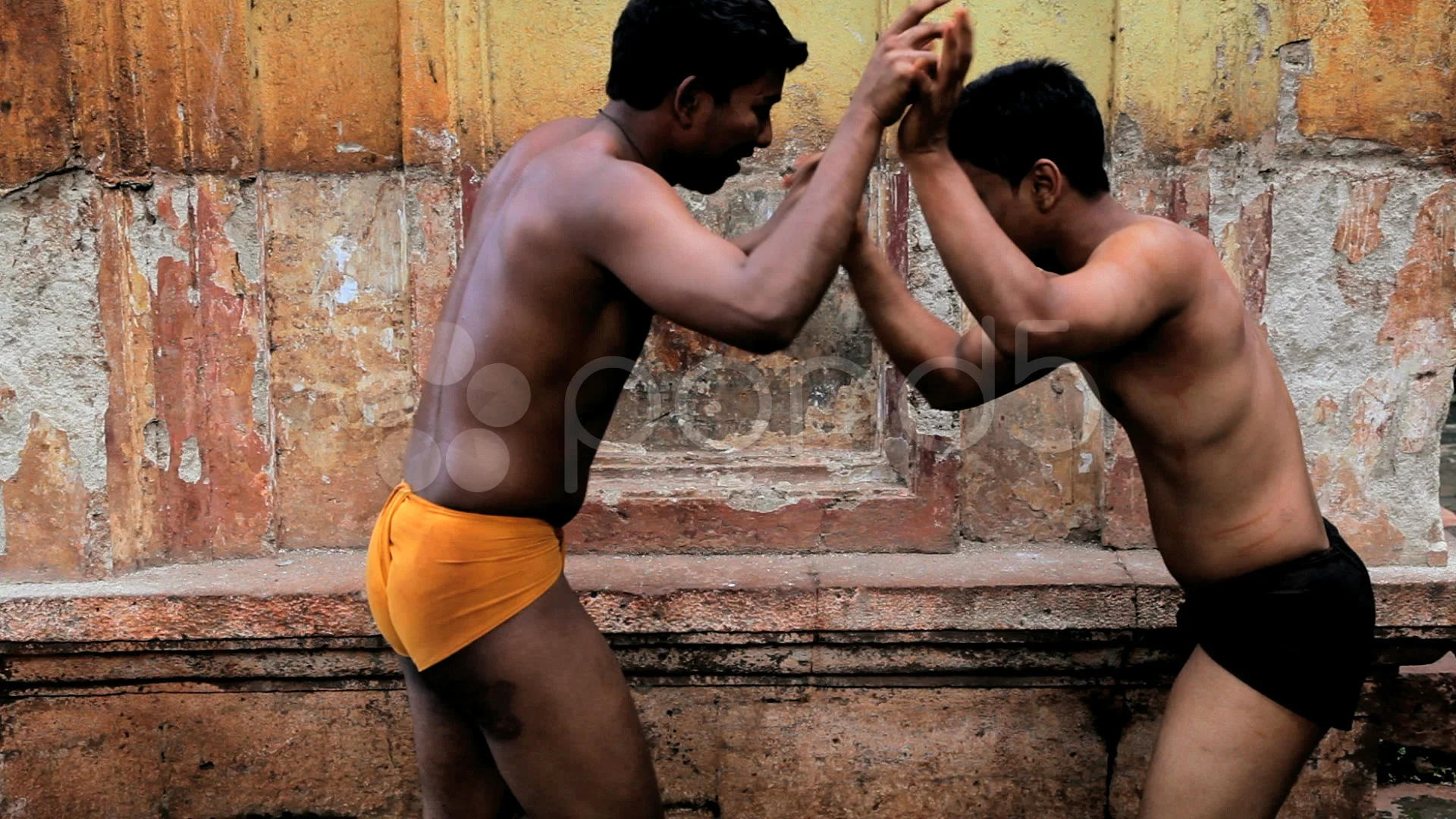 Kushti: Ancient Indian Wrestling — Mitchell Kanashkevich - Traditions,  culture, travel photography