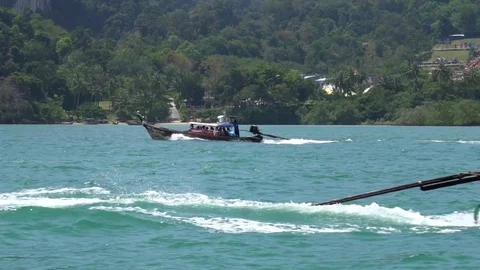 Two Long-Tail Boats crossing each other Stock Footage 83691262