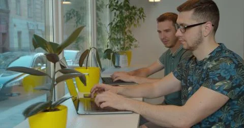 Two Man coding html and programming on screen laptop, development web, developer Stockfoto's