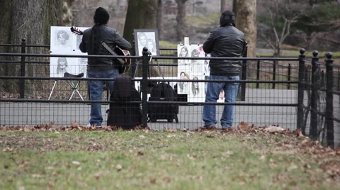 Two musicians playing in Central Park Vídeo Stock 47281701