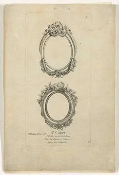 Two oval picture frames; Iie. Cahier d ovales et de medallions pour les bi... Stock Photos