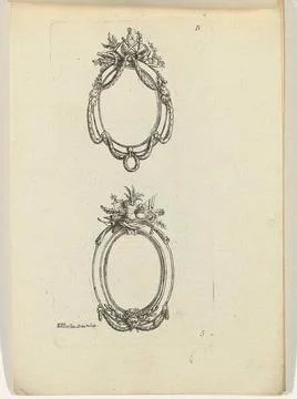 Two oval picture frames; Iie. Cahier d ovales et de medallions pour les bi... Stock Photos