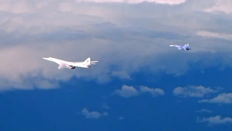 Two planes turn to the right Video stock 123045042
