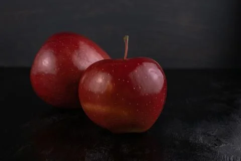 Two red ripe apples Foto stock
