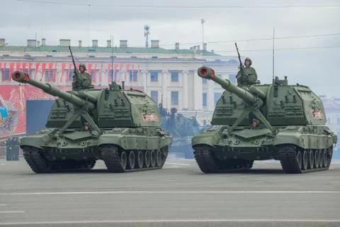 Two self-propelled howitzers "Msta-S" close-up. Saint Petersburg Stock Photos