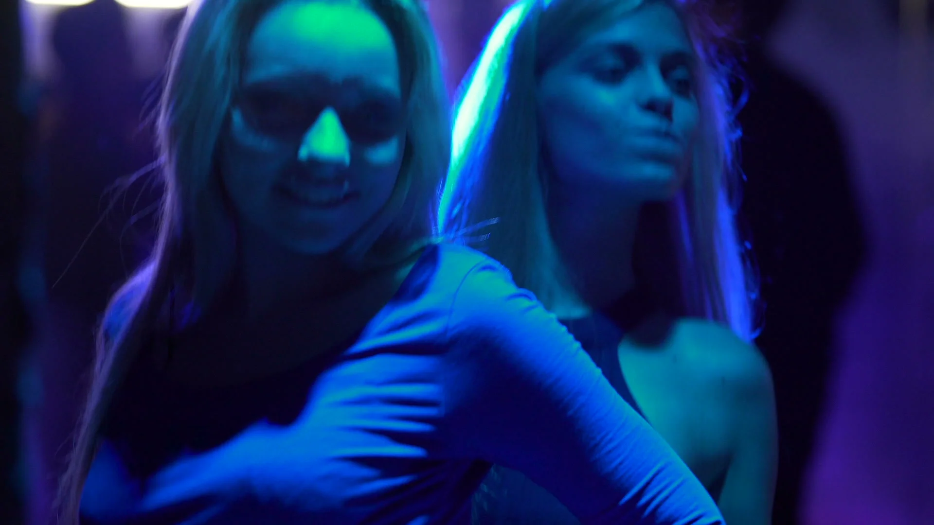 sexy club girls video