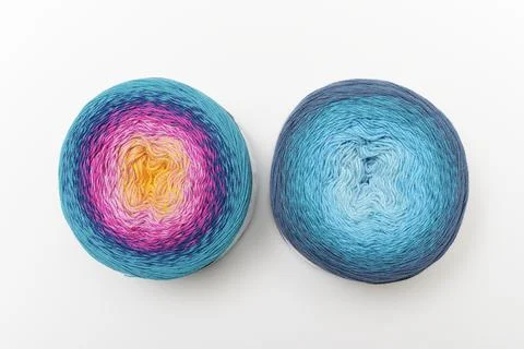 Two skeins of gradient yarn placed side by side Foto stock