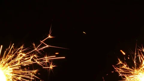 Two Sparklers Видео 81450894