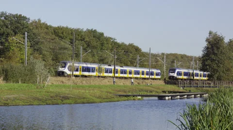 Two Sprinters meet Vidéo 32281169