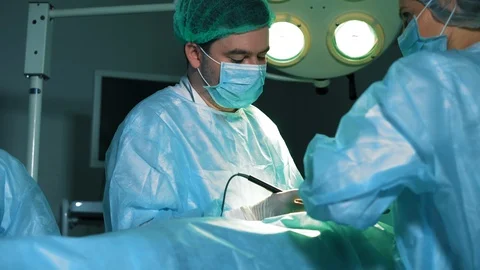 Two of surgeons at the work Video stock 113630697