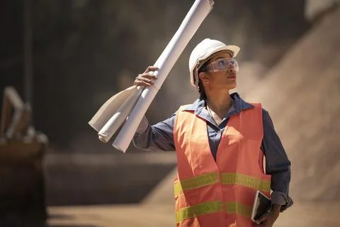 Two Surveyor builder Engineer technician  Business Team discuss plan at new c Stock-Fotos