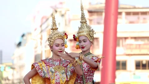 Two Thai Khon Dancers Perform Traditional Classical Dance in Bangkok Stock Footage 333306973