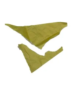Two triangular-shaped wrinkled gold torn paper pieces with rough edges isol.. Stock Photos
