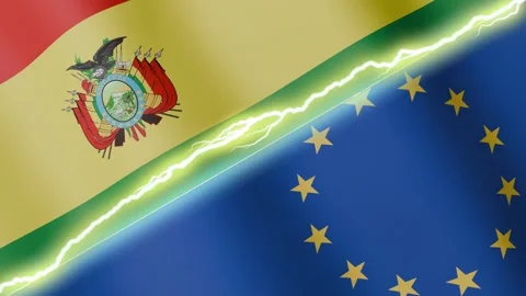 Two waving flags Bolivia and European Union with diagonal lightning, 4k loop Vídeos de archivo 327660124