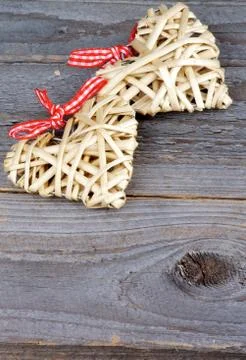 Two Wicker Hearts Stock-Fotos