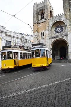 Two yellow trams Foto stock