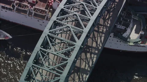 Tyne Bridge In Cs And Pull Out To High Wide Stock-Footage 65199128