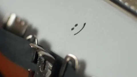 Typewriter, close up of typing smiling emotion :) Stock-Footage 87327032