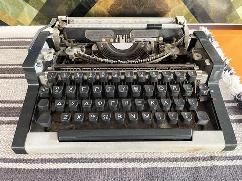 Typewriter machine in retro style. close up Foto stock