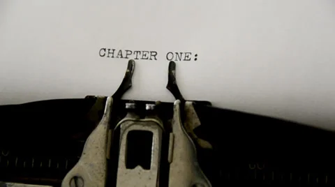 Typewriter Phrases: Chapter One/The End/Fade In/Fade Out Stock-Footage 29500381