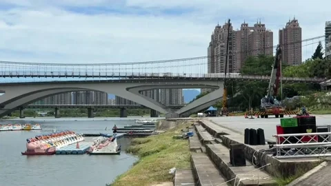 Typhoon Danas approaches Taiwan, triggering flood warnings, TAIWÁN, TW - 06 Jul  Stock-Footage 312540533
