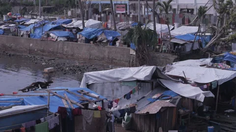 Typhoon Haiyan Refugee camp pan Stock Footage 36373333