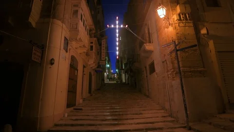 A typical small lane at night in Valletta (Malta) Stock Footage 109562877