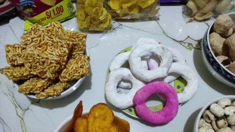 Typical snacks from Peru. Sweet potato chips, soy grinds and puffed rice Stock Footage 284645092