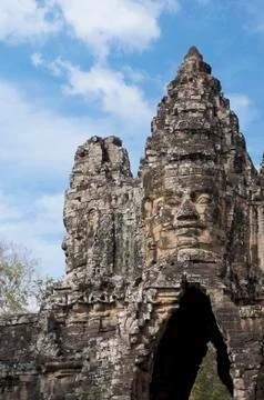 Typical stone faces tower of the Bayon Temple Stock-Fotos