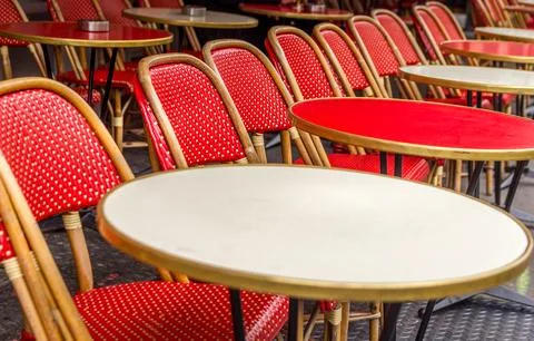 Typical table and chairs in the streets of Paris, France 写真素材