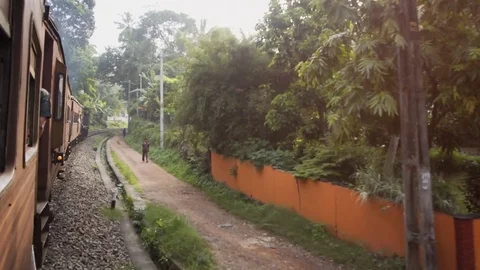 Typical Train Ride in Sri Lanka. FullHD video Stockbeeldmateriaal 75069099