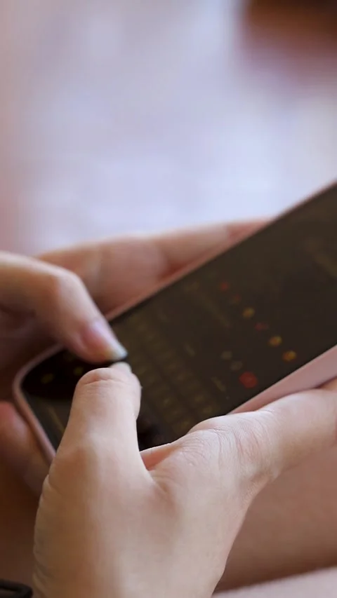 Typing 2 Video stock 280207776