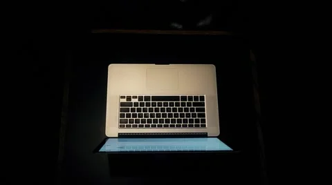 Typing from above dark Vídeos de archivo 49583351