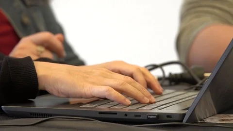 Typing on computer, hands, mouse, close up 스톡 동영상 125024531