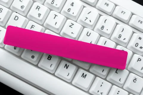 Typing Difficult Program Codes, Writing New Educational Book, Recording Online 스톡 사진