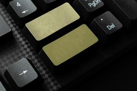 Typing Firewall Program Codes, Typewriting Rules Regulations Book, Internet Stock-Fotos
