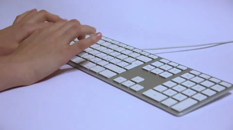 Typing On Keyboard Vidéo 34735530