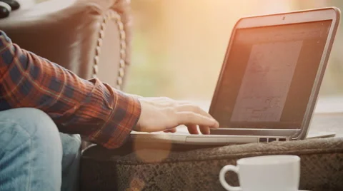 Typing on a Keyboard Видео 54204336