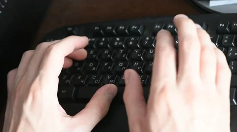 Typing on the keyboard 動画素材 62078599