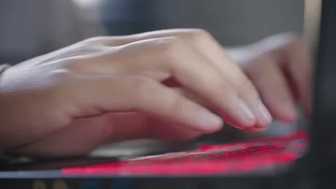 Typing on a laptop keyboard Stock-Footage 164421096