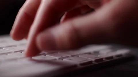 Typing macro from behind Vídeos de archivo 49583346