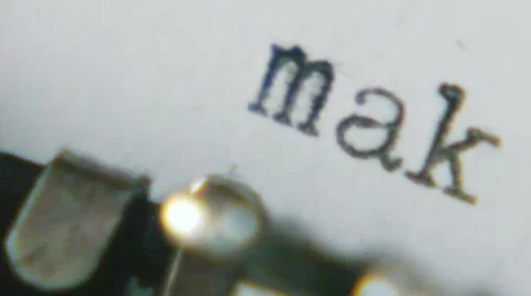 Typing "make-up artist" on an old typewriter 스톡 동영상 41062314