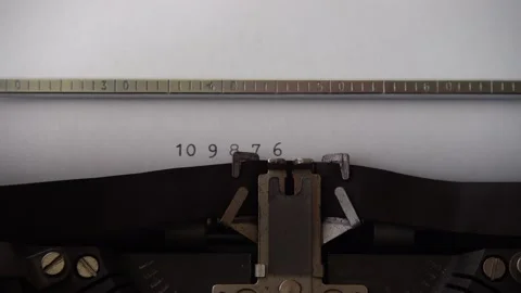 Typing numbers 10 9 8 7 6 5 4 3 2 1 0 on retro typewriter. Close up. 動画素材 160596511