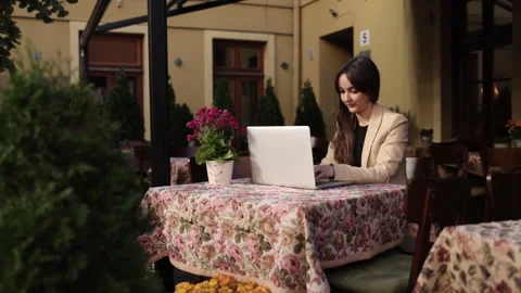 Typing outside, Freelance work, communication Stock Footage 248644615