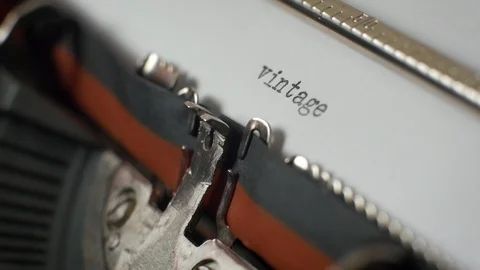 Typing "vintage" on typewriter Video stock 87351671