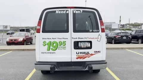 U-HAUL low cost 9' van, U-Haul Stock Video Pond5