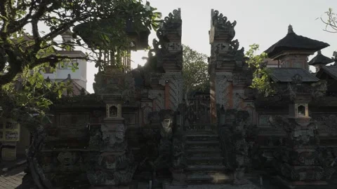 Ubud temple Stock-Footage 239224762