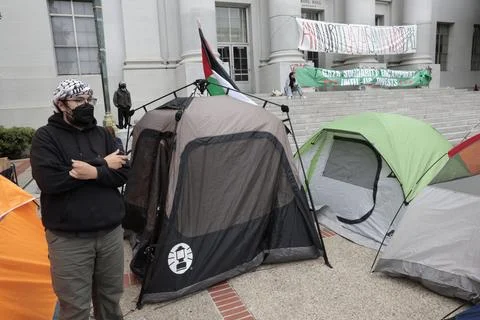 UC Berkeley students protest in support of Palestine, USA - 23 Apr 2024 Stock Photos
