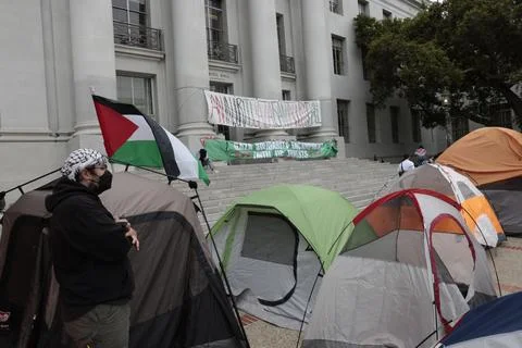 UC Berkeley students protest in support of Palestine, USA - 23 Apr 2024 Stock Photos